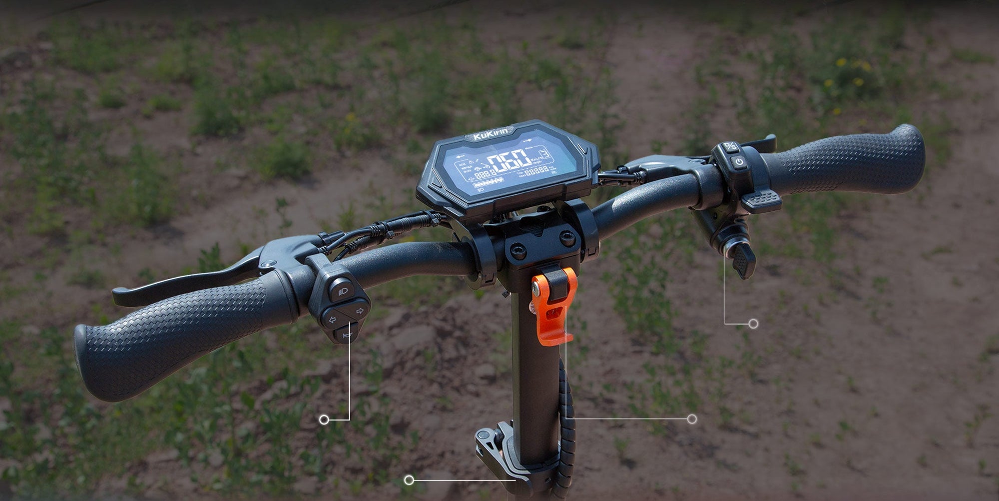 KuKirin G2 Master display and handlebar controls