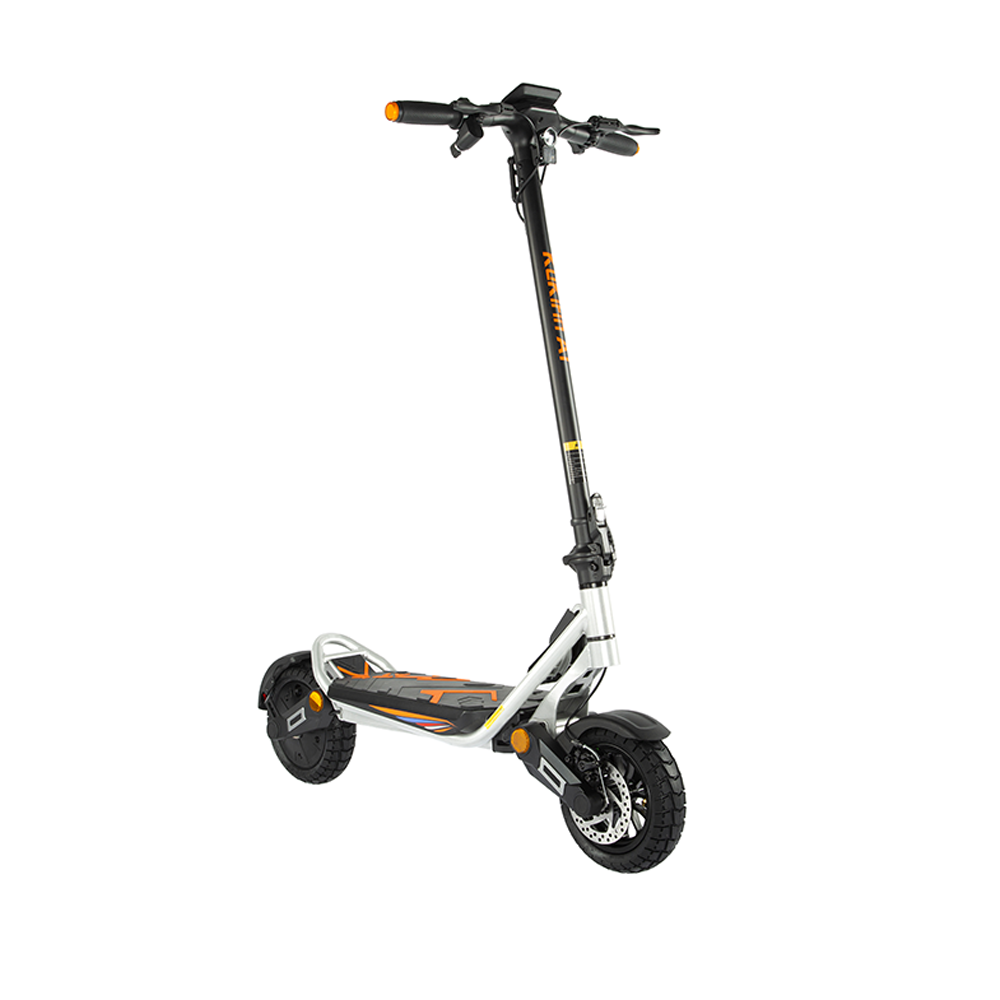 KuKirin A1 electric scooter, alternate three-quarter view